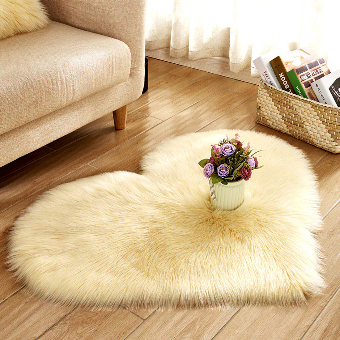 Love Heart Faux Fur Rug – image 2