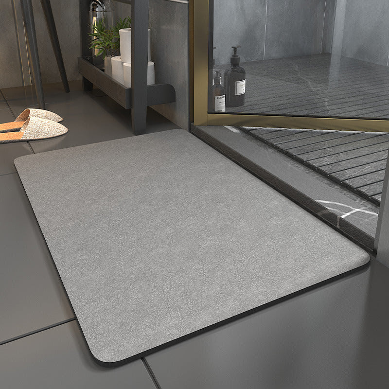 Soft Velvet Diatomite Bath Mat – Quick-Dry & Non-Slip