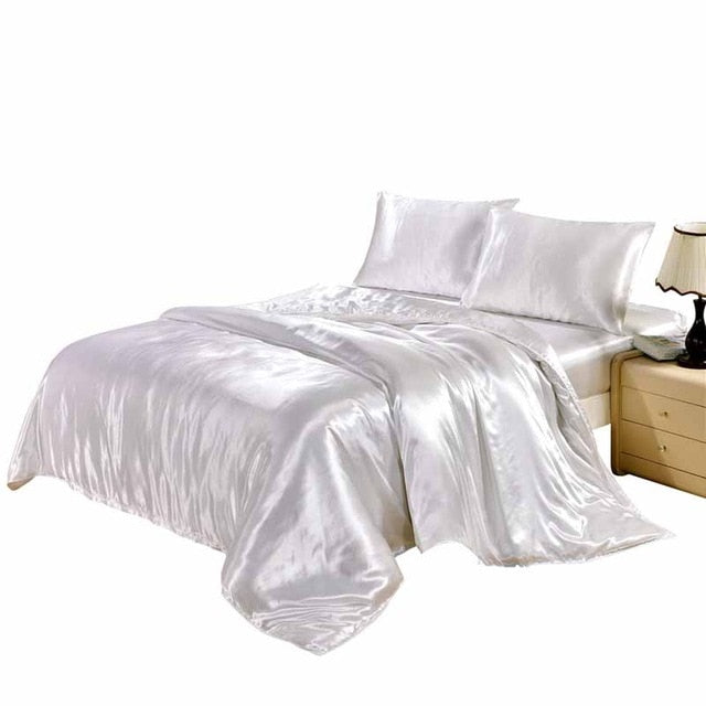 Satin-Finish Duvet Cover with Zip – Black, Silver or Ivory