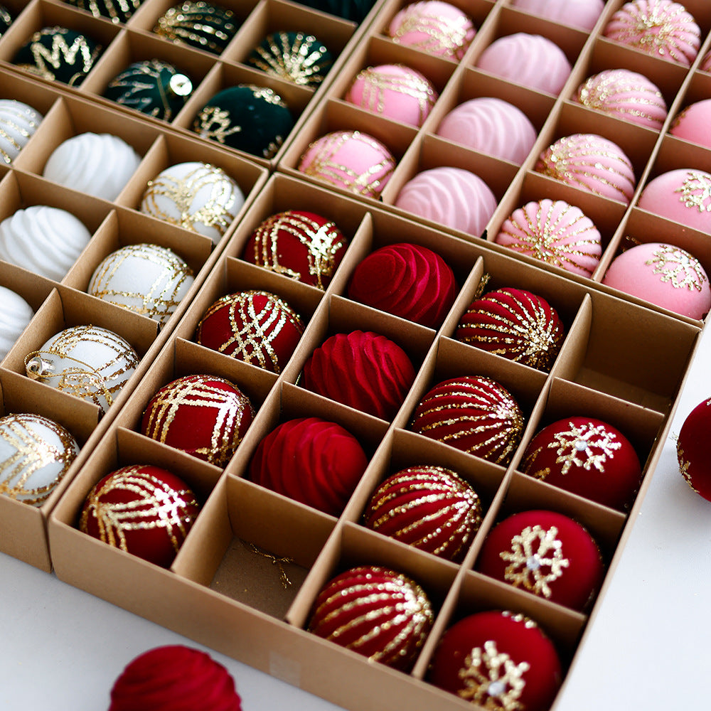 Plush & Painted Christmas Bauble Set – 16 Piece Gift Box
