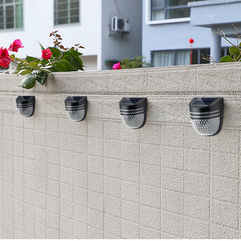 Solar 4 LED Outdoor Wall Light – image 3