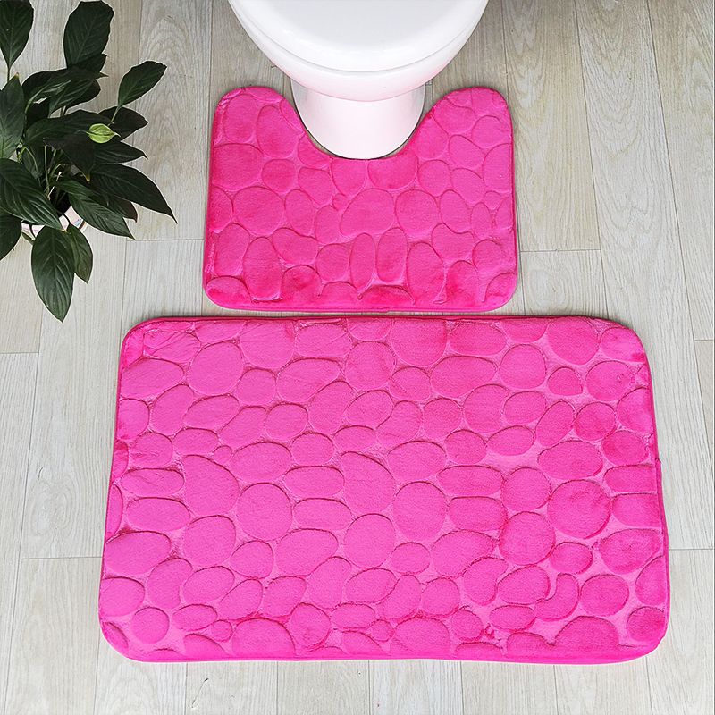 Pebble bath mat and toilet mat set in fuchsia