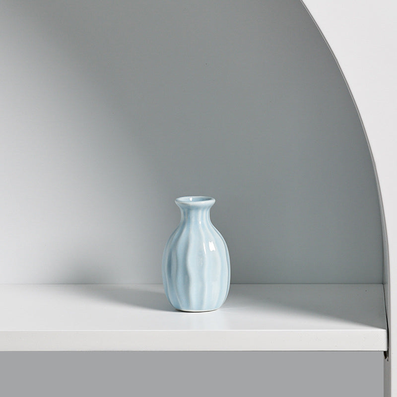 Mini Ribbed Ceramic Bud Vase