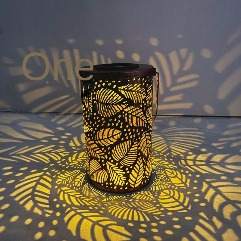 Solar Garden Lantern – Maple Leaf