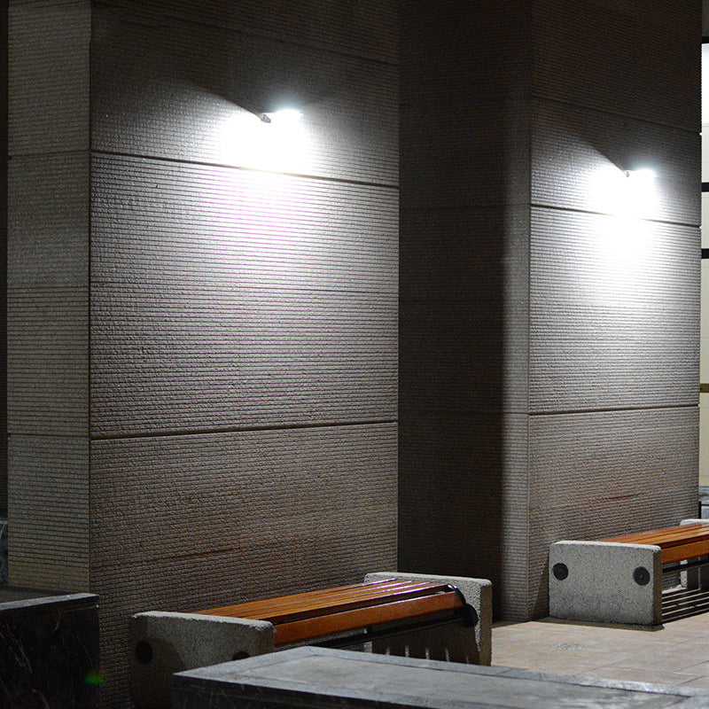 Solar Motion Sensor Wall Light – image 2
