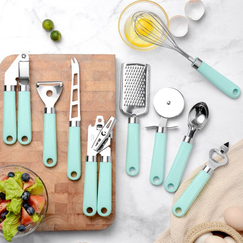 Mint kitchen gadget set with whisk, grater and can opener