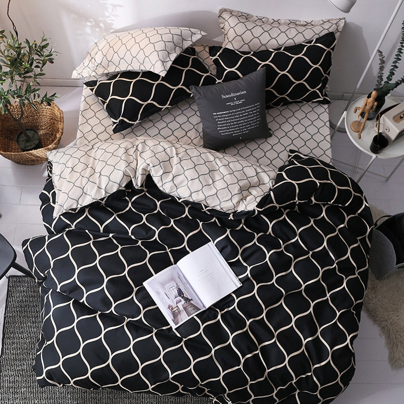 Geometric Trellis Reversible Duvet Cover Set – Black or Grey
