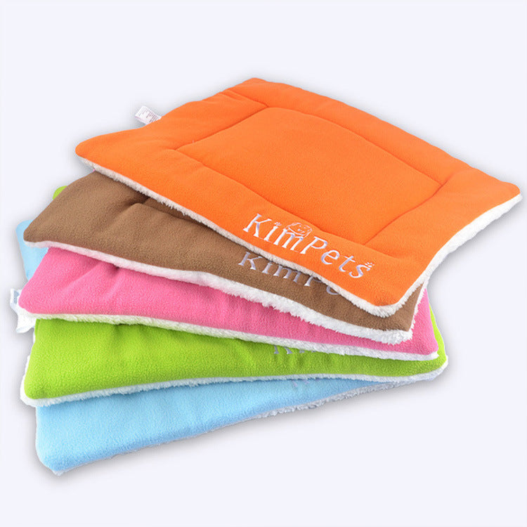 Breathable Padded Pet Bed Mat – image 4