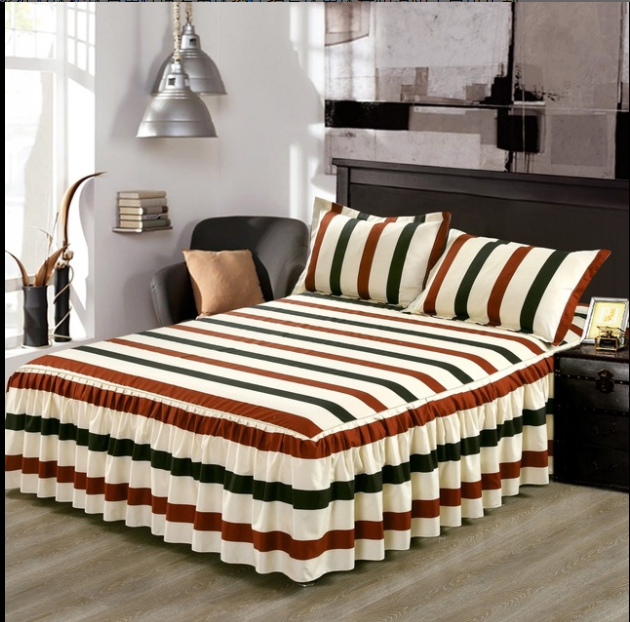 Ruffled Bedspread Set with Pillowcases – Double-Layer Skirt
