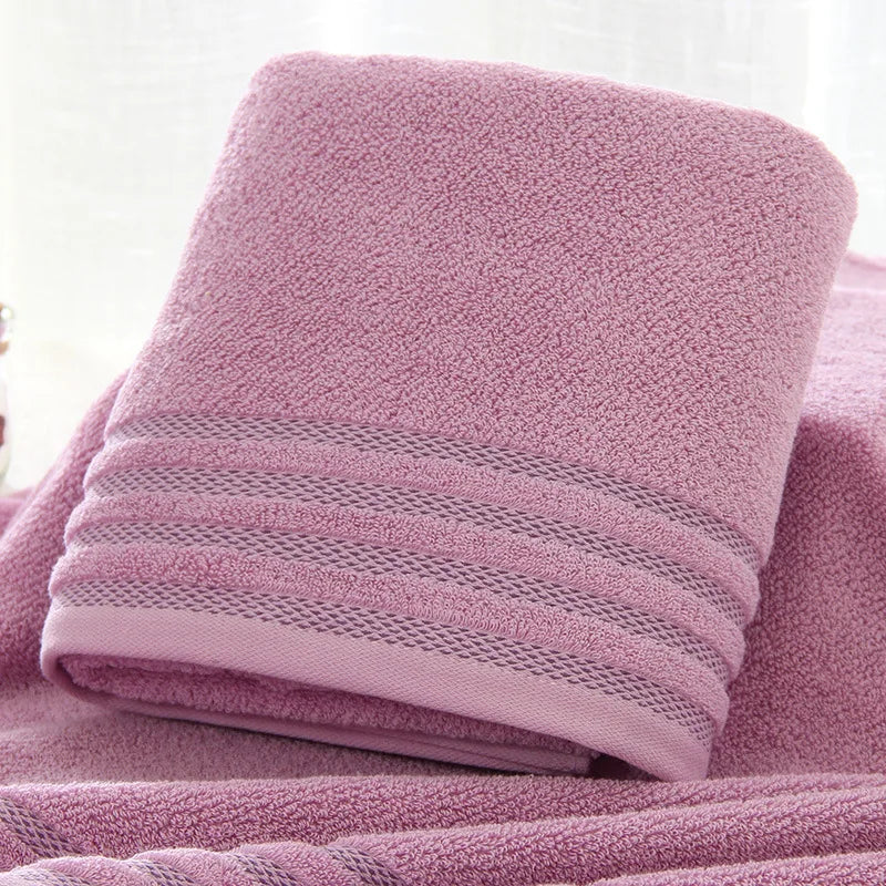 Striped cotton towel in lilac